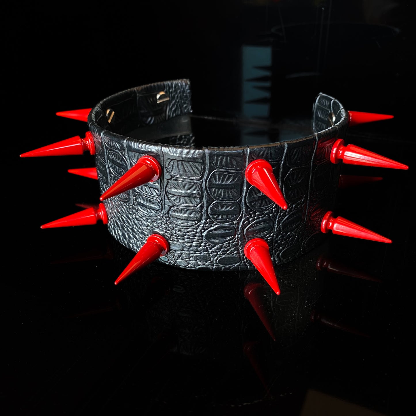 Snake goddess - faux snakeskin red spikes choker