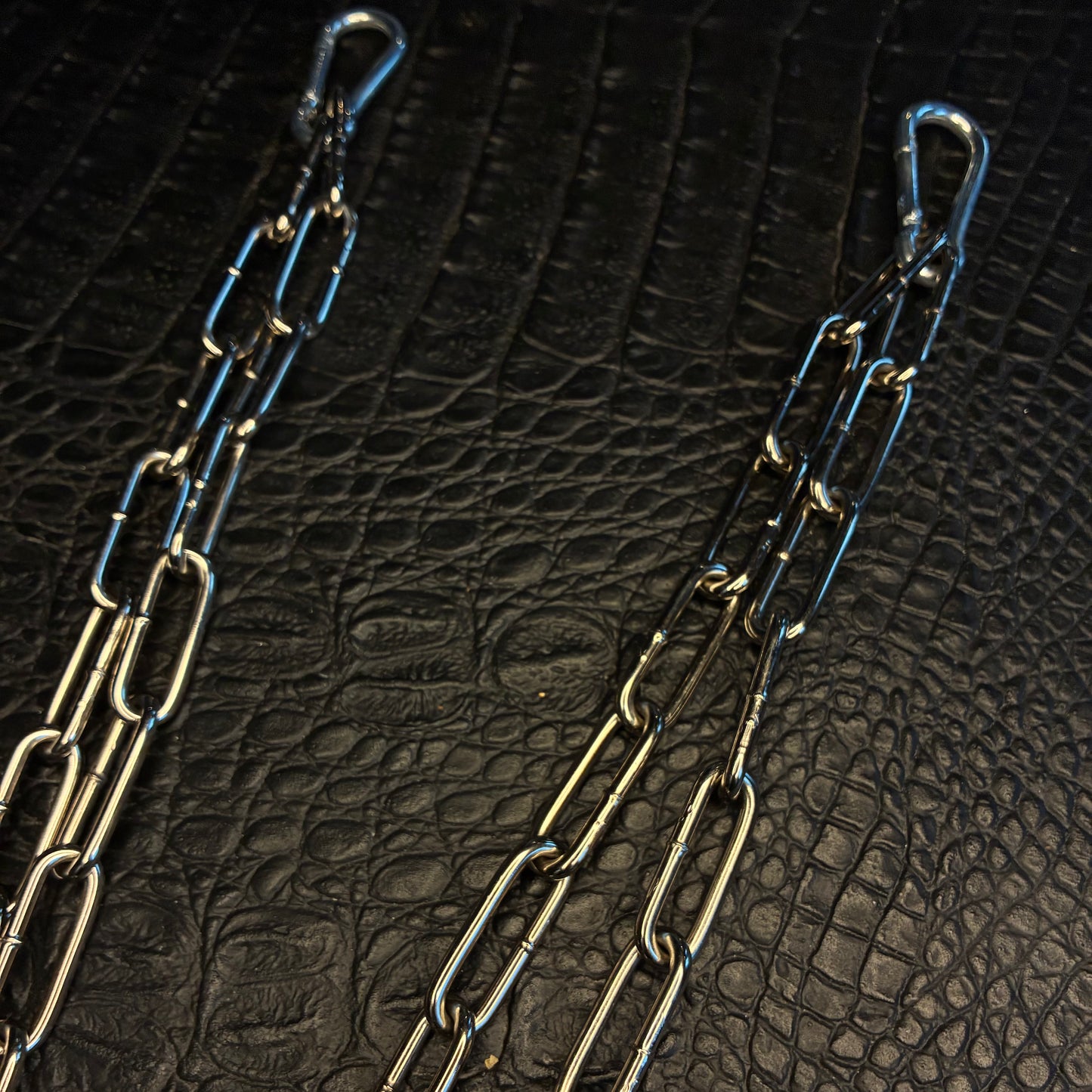 Badass chain - long steel hip chain