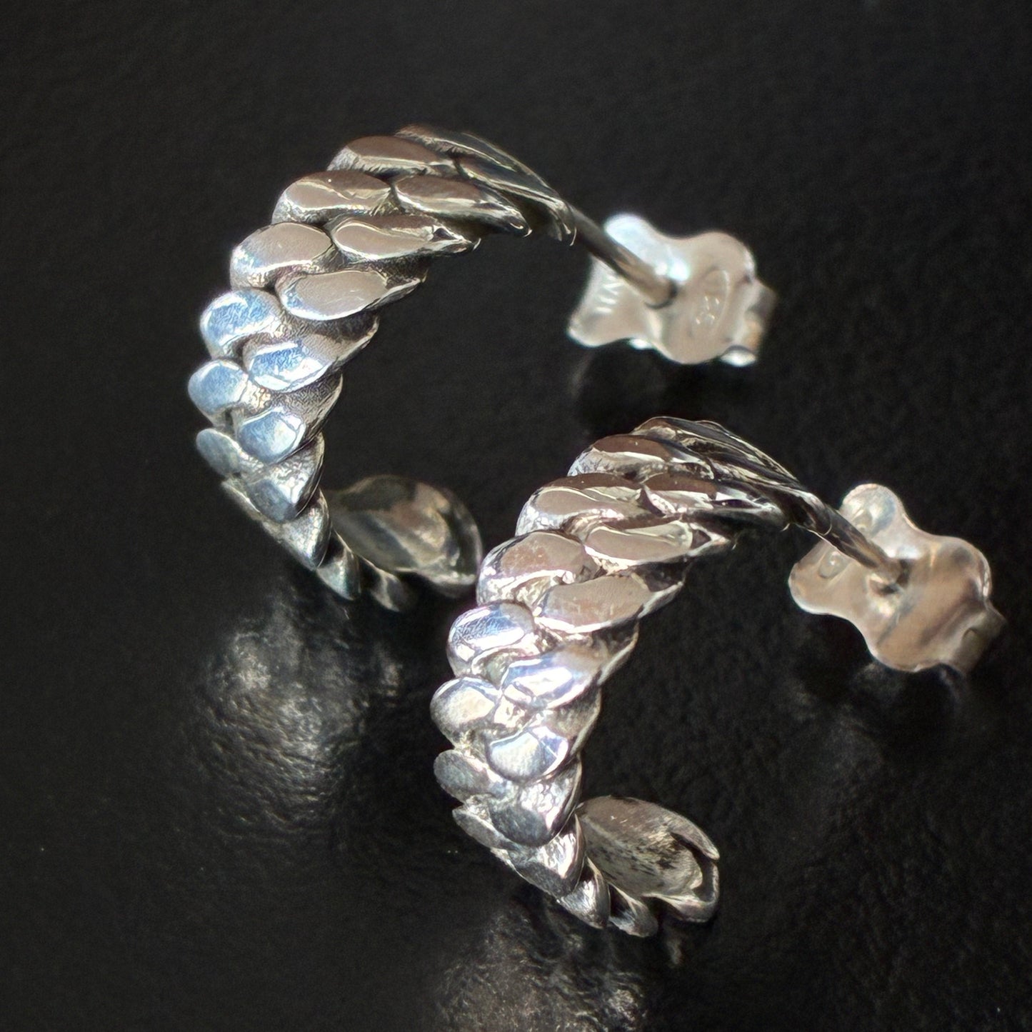 Cuban link chain pattern sterling silver earrings for vamps.