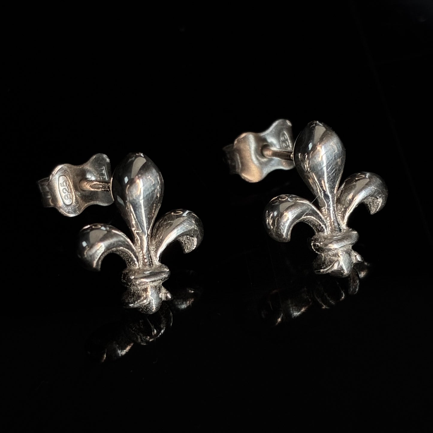 Royale - fleur de lys ear studs, sterling silver