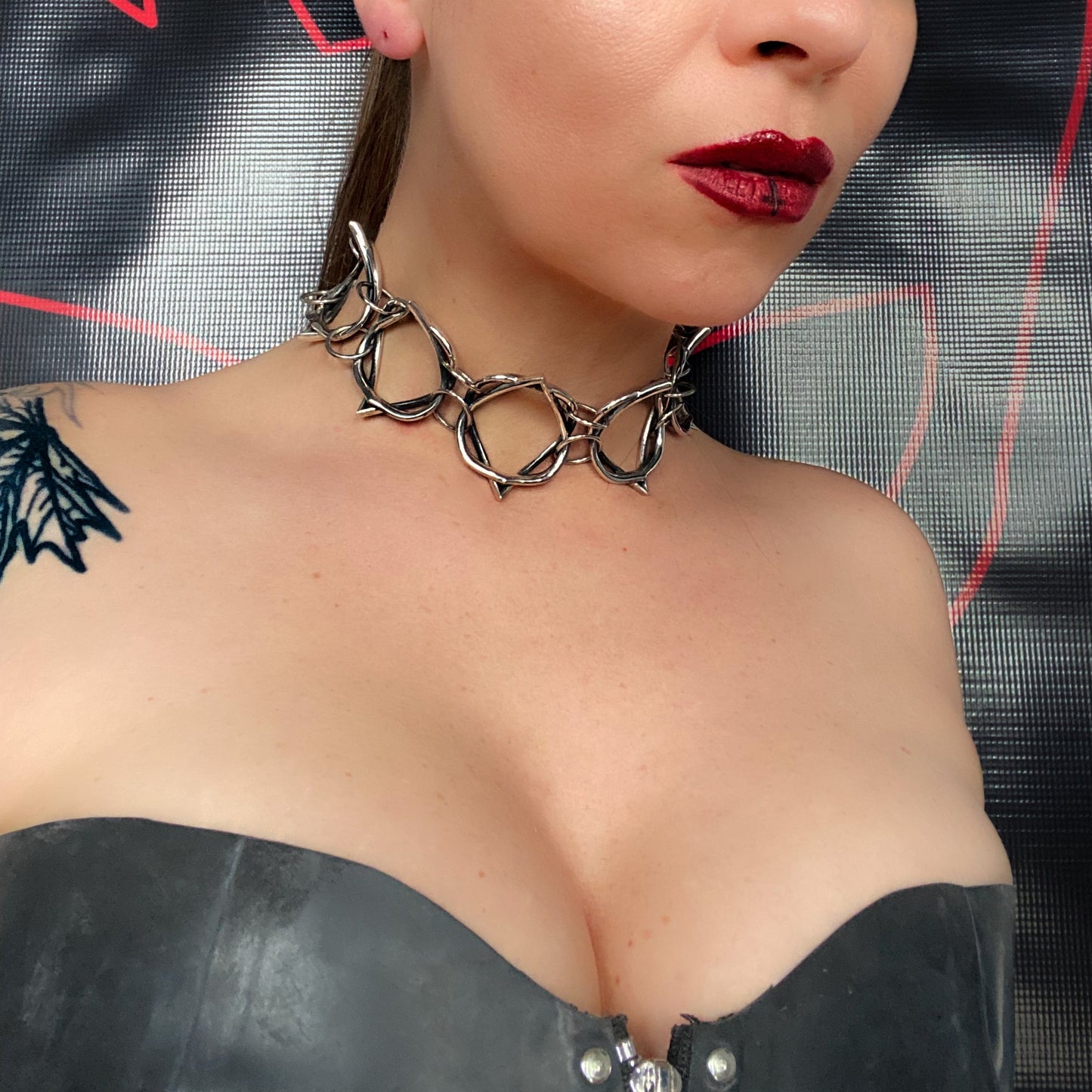 Medusa - massive spiked choker chain, silver