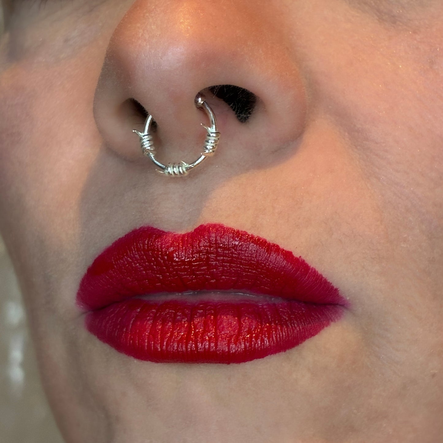Barbelé barb wire septum cuff - sterling silver