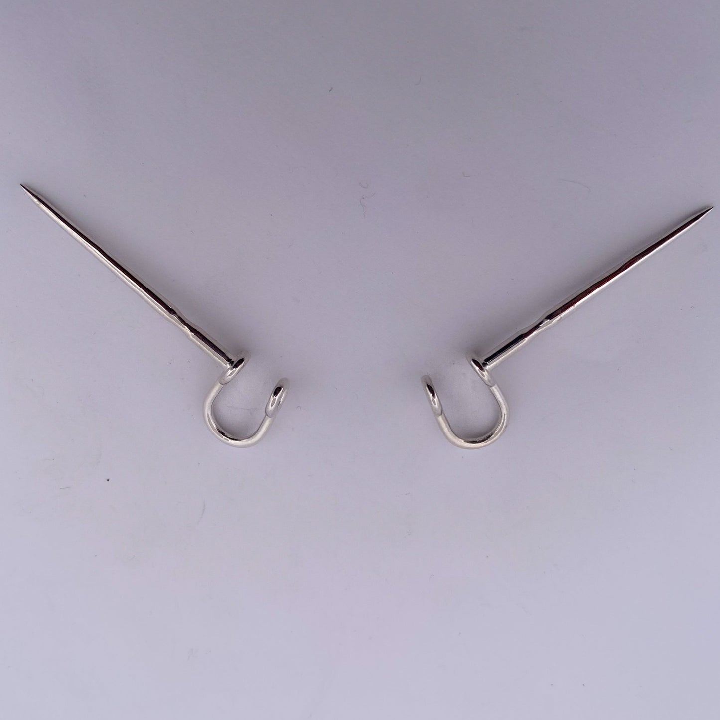 Mantis - Oversized spikes nose cuffs, silver