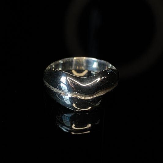 La bouche - Big lips fetish kiss ring, silver