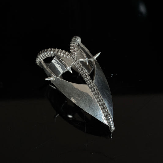 Succubus - vertebrae spine claw ring, sterling silver, UNIT
