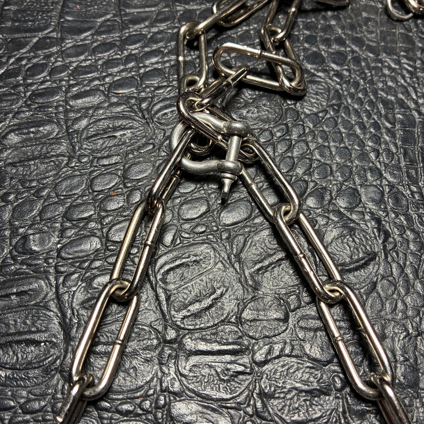 Metal bikini bra with spikes and chains - Jewelry rental