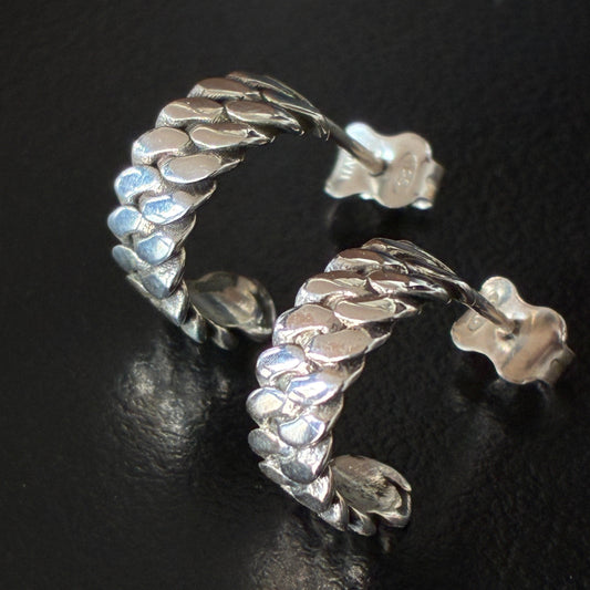 Cuban link chain pattern sterling silver earrings for vamps. 